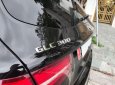 Mercedes-Benz GLC 300 2018 - Cần bán gấp xe màu đen