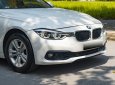 BMW 320i 2016 - Cần bán lại xe odo 4,8 vạn km