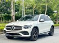 Mercedes-Benz GLC 300 2020 - Cần bán xe màu trắng