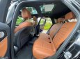Mercedes-Benz GLC 300 2019 - Cần bán xe màu đen