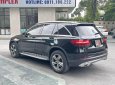 Mercedes-Benz GLC 250 2017 - Màu đen, nội thất kem