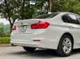 BMW 320i 2016 - Bán ô tô đăng ký 2016 nhập khẩu giá 950tr