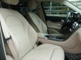 Mercedes-Benz GLC 200 2019 - Cần bán lại xe model 2020, màu đen, nội thất kem