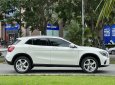 Mercedes-Benz GLA 200 2017 - Nhập nguyên chiếc - Màu trắng nội thất đen - Odo hơn 3 vạn km