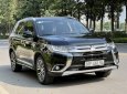 Mitsubishi Outlander 2018 - Cần bán lại xe sản xuất năm 2018 giá hữu nghị