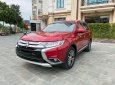 Mitsubishi Stavic 2019 - Cần bán xe màu đỏ