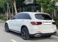 Mercedes-Benz GLC 300 2021 - Màu trắng, nội thất kem siêu mới - Cam kết nguyên bản, không đâm đụng