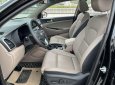 Hyundai Tucson 2020 - Màu đen, nội thất kem