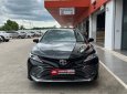 Toyota Camry 2020 - Màu đen - Biển số HCM