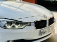 BMW 320i 2014 - Màu trắng, giá cực tốt