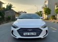 Hyundai Elantra 2016 - Màu trắng số sàn