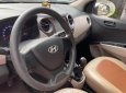 Hyundai Grand i10 2016 - Màu bạc giá hữu nghị