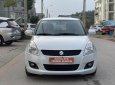 Suzuki Swift 2015 - Màu trắng, xe nhập