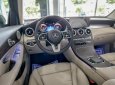 Mercedes-Benz GLC 200 2022 - Bảo hành 3 năm và không giới hạn km - Quà tặng và ưu đãi khủng