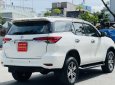 Toyota Fortuner 2019 - Xe màu trắng số tự động, giá chỉ 938 triệu