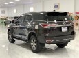 Toyota Fortuner 2017 - Cần bán lại xe siêu đẹp. Số sàn, máy dầu, 1 chủ từ đầu, hỗ trợ bank 60-70%, liên hệ giá tốt