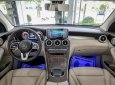 Mercedes-Benz GLC 200 2022 - Bảo hành 3 năm và không giới hạn km - Quà tặng và ưu đãi khủng