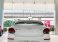 Kia Soluto 2022 - Màu trắng xe sẵn giao ngay