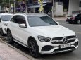 Mercedes-Benz GLC 300 2020 - Khánh Hòa: Nội thất kem cực sạch với gia đình có con nhỏ - Nhận xe chỉ 690 triệu - Xe 1 chủ từ đầu