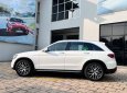 Mercedes-Benz GLC 200 2022 - Bảo hành 3 năm và không giới hạn km - Quà tặng và ưu đãi khủng