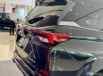 Toyota Veloz Cross 2022 - Xe màu đen, giá tốt