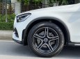 Mercedes-Benz GLC 300 2021 - Màu trắng, nội thất kem siêu mới - Cam kết nguyên bản, không đâm đụng