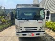 Isuzu 2022 - Thùng kín, mới đăng ký chưa lăn bánh, xe sẵn ở showroom - Liên hệ xem xe trực tiếp