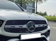 Mercedes-Benz GLC 300 2021 - Màu trắng, nội thất kem siêu mới - Cam kết nguyên bản, không đâm đụng