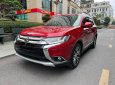 Mitsubishi Stavic 2019 - Cần bán xe màu đỏ