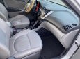 Hyundai Accent 2011 - Màu bạc, xe nhập