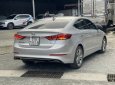 Hyundai Elantra 2017 - Màu bạc, giá cực tốt