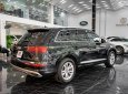 Audi Q7 2018 - Màu đen, nội thất đen đẹp chuẩn chỉ