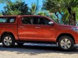 Toyota Hilux 2016 - Màu cam đỏ