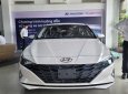 Hyundai Elantra 2022 - Sẵn xe giao ngay trong tháng, gói quà tặng giá trị