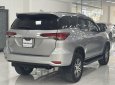 Toyota Fortuner 2020 - Xe 1 chủ đi giữ gìn + đã lên nhiều option, giấy tờ đầy đủ. Liên hệ giá thương lượng