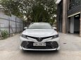 Toyota Camry 2020 - Bán xe màu trắng