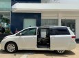 Toyota Sienna 2017 - Xe màu trắng, xe nhập