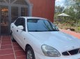 Daewoo Nubira 2001 - Xe màu trắng