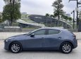 Mazda 3 2022 - Bán ô tô gia đình, giá chỉ 679tr