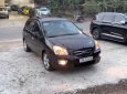 Kia Carens 2009 - Màu đen số sàn, giá 188tr