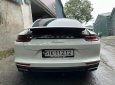 Porsche Panamera 2018 - Xe màu trắng