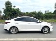 Hyundai Accent 2021 - Màu trắng, giá chỉ 450 triệu