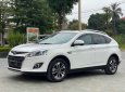 Luxgen U6 2015 - Xe màu trắng