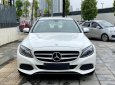 Mercedes-Benz C200 2016 - Cần bán xe trắng/kem - Xe cá nhân sử dụng biển số TP + hồ sơ giấy tờ đầy đủ + tặng thẻ chăm xe 1 năm