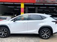 Lexus NX 200T 2016 - Ngoại thất trắng, nội thất đỏ trẻ trung