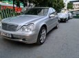 Mercedes-Benz C200 2004 - Đăng ký 2004, xe gia đình, giá 185tr