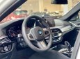 BMW 520i 2022 - Ưu đãi cực tốt đầu năm mới, đủ màu giao ngay, tặng quà trao tay tới quý khách hàng