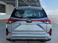 Toyota Veloz Cross 2022 - Xe sẵn giao ngay