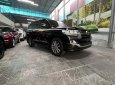 Toyota Land Cruiser 2018 - Màu đen, nhập khẩu