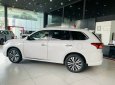 Mitsubishi Outlander 2022 - xe sẵn giao ngay giá cực tốt